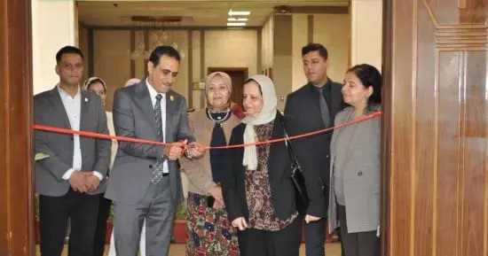 جامعة القاهرة تفتتح ركنا لمركز المعلومات بمجلس الوزراء بالمكتبة المركزية