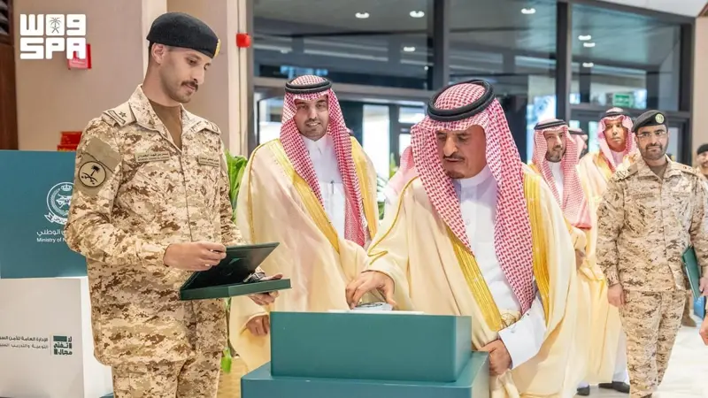 نائب وزير الحرس الوطني يفتتح المعرض المتنقل للتوعية بالأمن السيبراني