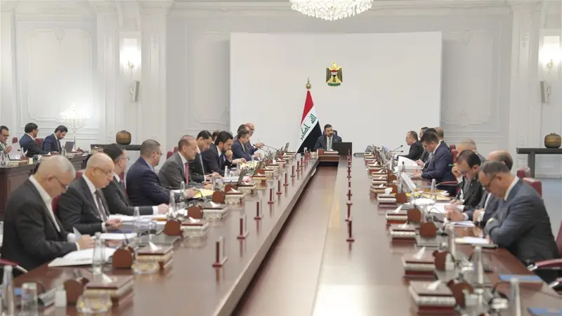 مجلس الوزراء يقرر إعفاء المواد الغذائية والأدوية من الرسوم الجمركية