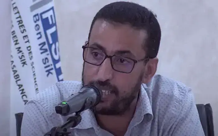 أَفِقْ يا بُنيَّ: قراءة في الرسائل التربوية والروحية لإبداع فيصل لحكيم