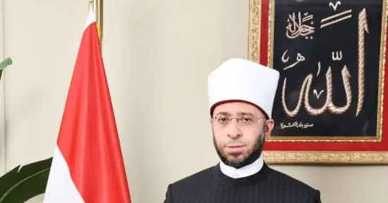 وزير الأوقاف يهنئ الشيخ أيمن عبد الغني بتجديد تكليفه بتسيير أعمال وكالة الأزهر