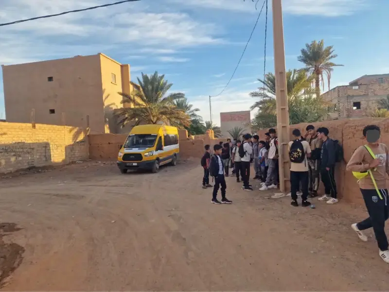 زاكورة.. تلاميذ دوار آيت حدو بتغبالت يدخلون في إضراب مفتوح بسبب أزمة النقل المدرسي