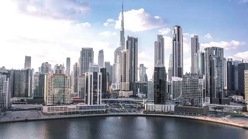 متوسط إيجار العقود الجديدة في دبي ينخفض 2.3% للشقق و11% للفلل.. وعقاريان: تصحيح سعري «إيجابي»