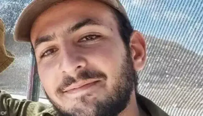 «إسرائيل تخلت عنا».. عائلة جندي قتيل تهاجر إلى اليونان