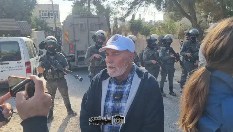 إسرائيل تحتجز مرشحاً للكونغرس الأميركي في الضفة الغربية (فيديو)