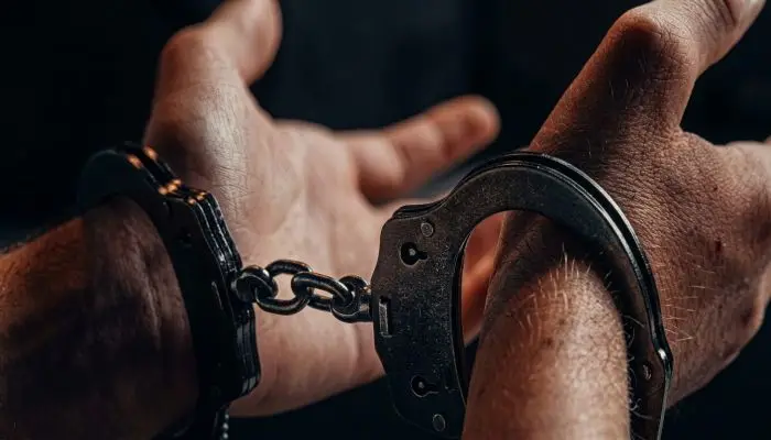 جريمة تصل عقوبتها للسجن 5 سنوات.. «اتحاد العمال» يحذر من هذا التصرف