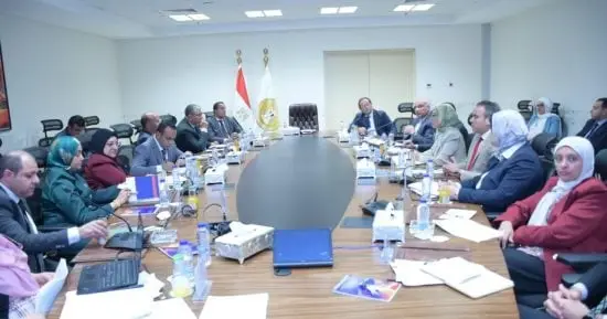 جهاز شئون البيئة يتابع الموقف التنفيذى للخطة الاستثمارية للعام المالى 2026/2027