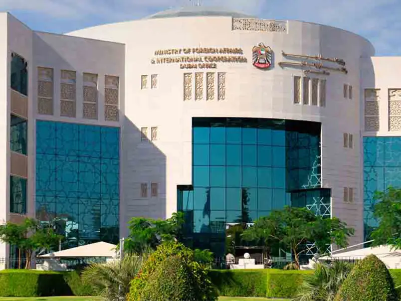 الإمارات تدين هجمات جماعة الحوثي على مطار الملك خالد الدولي وطائرة تابعة للخطوط السعودية