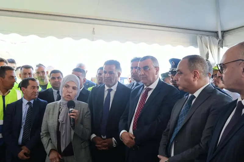 الجزائر تضع حيز الخدمة 56 مشروعا للطرق وتطلق 39 آخر عبر 24 ولاية