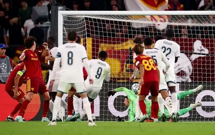 ريمونتادا مجنونة.. ريال مدريد يقلب الطاولة على روما بثلاثية قاتلة