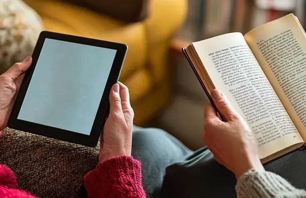الشاشات أم الكتب الورقية؟ أيهما يتعب عينيك أكثر؟ - اخبار ليبيا