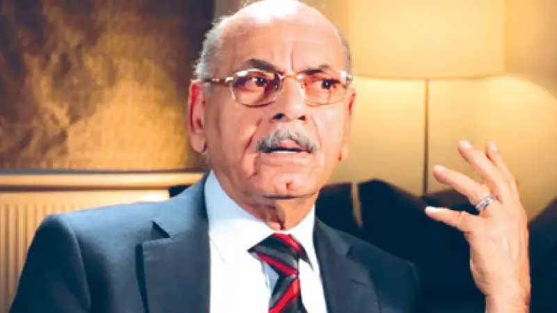 في مائوية شعراء الحداثة في بغداد: ثلاثيّة للشاعر العراقي علي جعفر العلاق