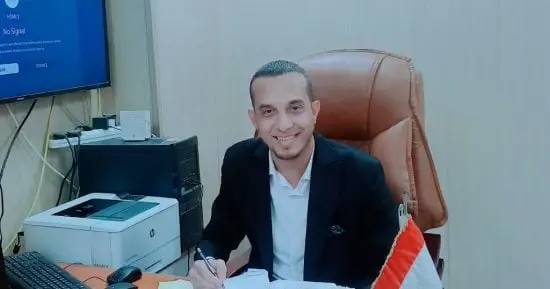 تجديد تكليف أحمد عاشور مديرا للشئون المالية والإدارية بمستشفى صيدناوى للتأمين الصحى