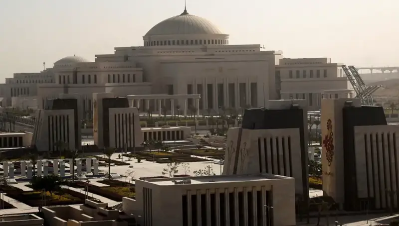 البرلمان المصري يرجئ البحث بإرسال قوات لدعم السعودية إلى الإثنين