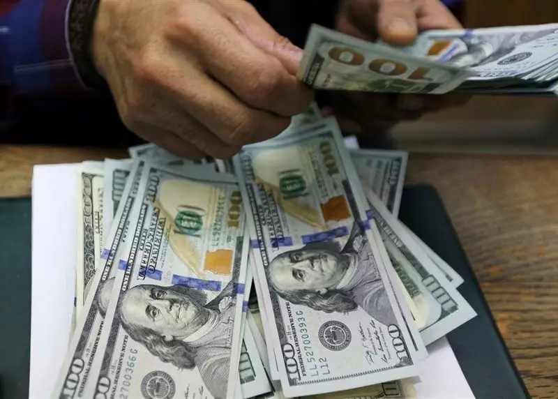 من الخليج إلى لبنان... كيف تهدّد أزمات المنطقة تحويلات المغتربين؟