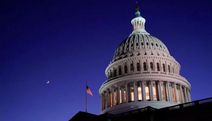 تكسير عظم ونصف مليار دولار.. تكساس تشعل معركة ترمب على الكونغرس