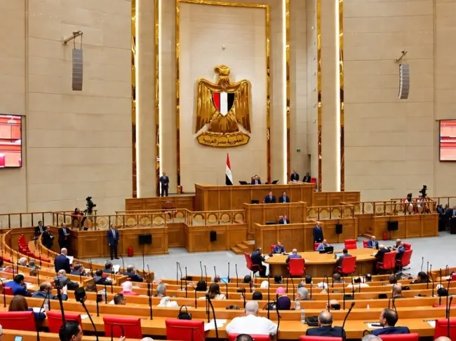 البرلمان المصري يرجئ التصويت على الدعم الدفاعي للسعودية