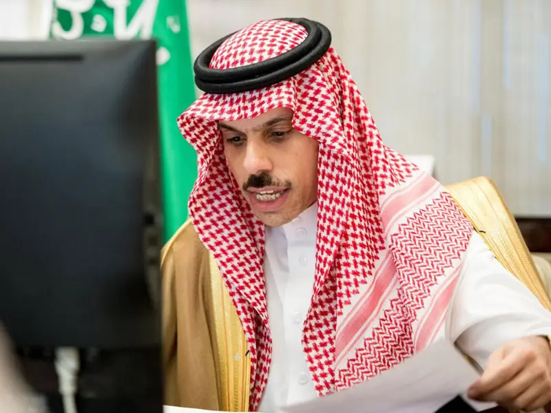 وزير الخارجية السعودي يبحث مع نظيره الكويتي تطورات الأوضاع في المنطقة