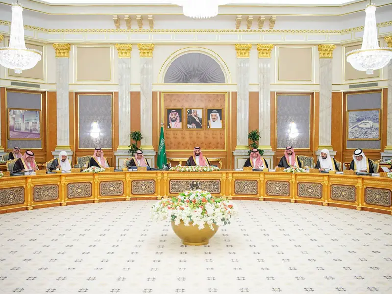 مجلس الوزراء السعودي: المملكة لن تسمح بتهديد أمنها أو حرية الملاحة البحرية في البحر الأحمر وباب المندب