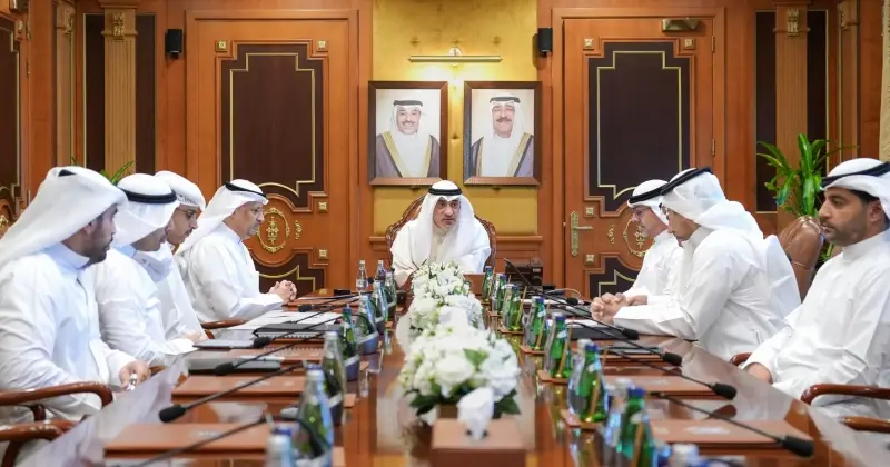 اليوسف يترأس اجتماعاً تنسيقياً مع الرؤساء التنفيذيين لشركات الاتصالات