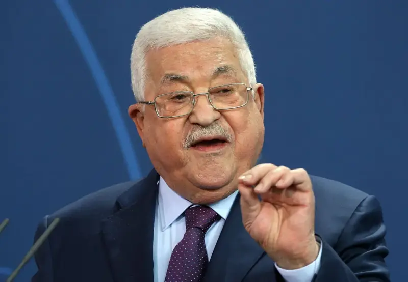 الرئيس الفلسطيني يؤجل انتخابات نوفمبر