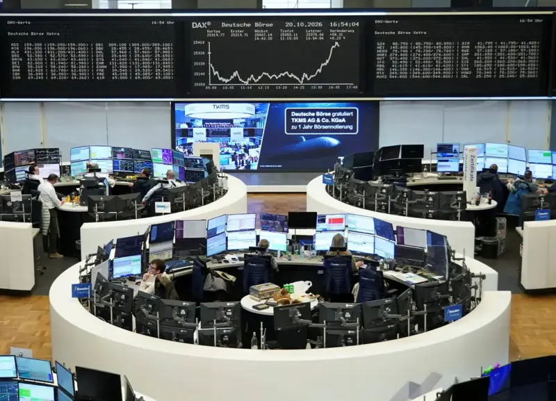 تباين أداء الأسهم الأوروبية مع دعم نتائج الشركات ومخاوف الاضطرابات في فرنسا