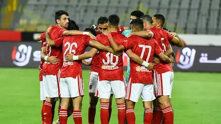 الأهلي يخاطب اتحاد الكرة من جديد بشأن حكام مباراة بيراميدز.. تفاصيل