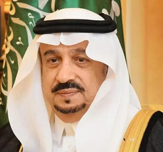 أمير الرياض يعزي في وفاة عبدالعزيز الرشيد