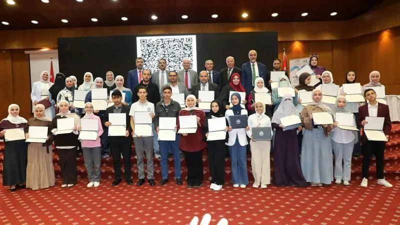 الطويل مندوباً عن وزير الثقافة يرعى احتفالية «أنا موهوب» ويتوج المبدعين الصغار في المركز الثقافي الملكي