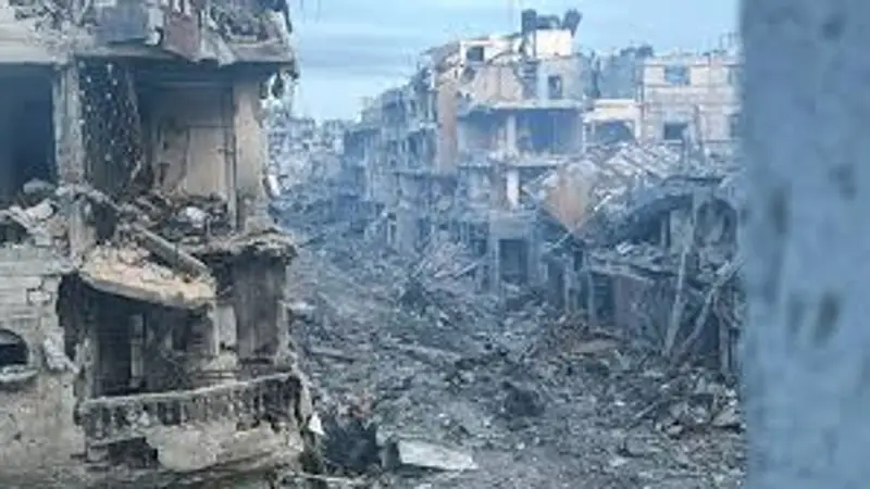 متحدث الدفاع المدني بغزة: 8 آلاف جثمان لا يزال تحت أنقاض المباني ونحاول انتشالها