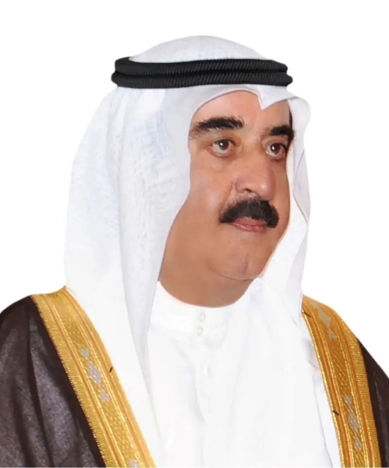 حاكم أم القيوين يصدر مرسوماً وقانونين بشأن إدارة أموال القصر وتنظيم الشراكة بين القطاعين العام والخاص ومواقف المركبات