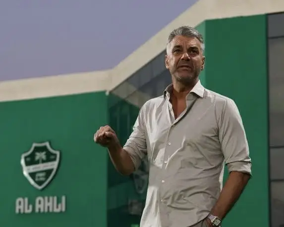 مصادر لـ«عكاظ»: لاعبو الأهلي يُسقطون بوسيتش.. وإقالته بعد السد