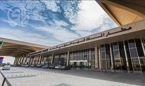 مقتل شخصين وإصابة 8 آخرين بهجوم استهدف مطار سعودي