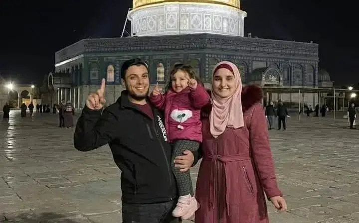 تمديد اعتقال الصحفية إسلام عمارنة وزوجها وسط استمرار احتجاز 38 صحفيًا في سجون الاحتلال