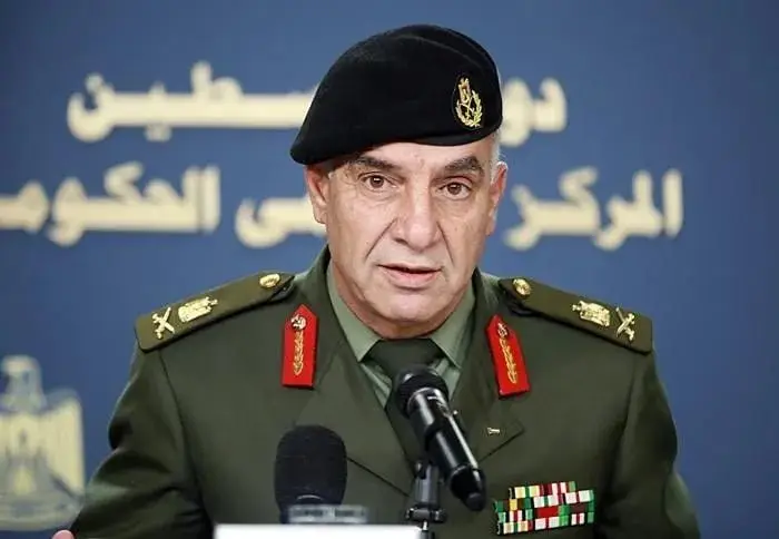 "هؤلاء من دافعت عنهم 30 سنة".. الضميري يتهم الشرطة الفلسطينية بالاعتداء عليه وعلى عائلته في طولكرم
