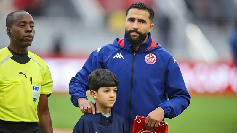 «تونس كبرتني وربّتني».. علي العابدي يعتذر ويؤكد تمسّكه بقميص المنتخب