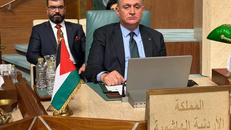 مندوباً عن الملك.. وزير البيئة يشارك في قمة قادة مؤتمر الأطراف السابع عشر لاتفاقية التنوع الحيوي