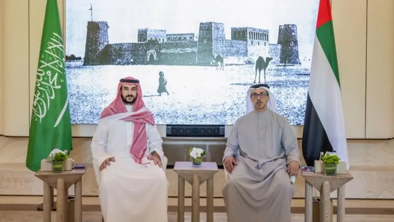 مباحثات سعودية إماراتية بشأن مستجدات الأحداث في المنطقة