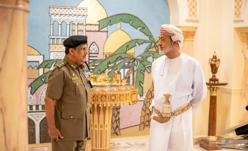 جلالة السلطان يدشن الهوية الجديدة لهيئة الدفاع المدني والإسعاف