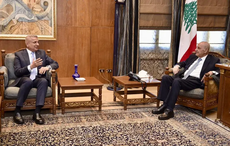 الرئيس بري استقبل أمين عام الجامعة العربية والسفير العراقي وهنئ البابا بنجاح العملية