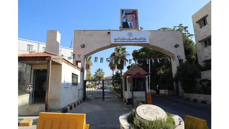 تربية لواء الجامعة تفتح باب التوظيف على حساب التعليم الإضافي للذكور في 6 تخصصات