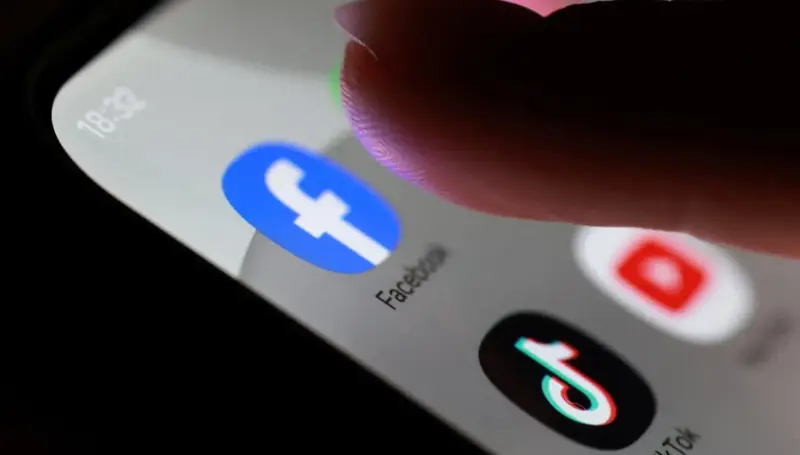 حرب إعلانات بين ميتا وتيك توك... حظر متبادل يشعل المنافسة