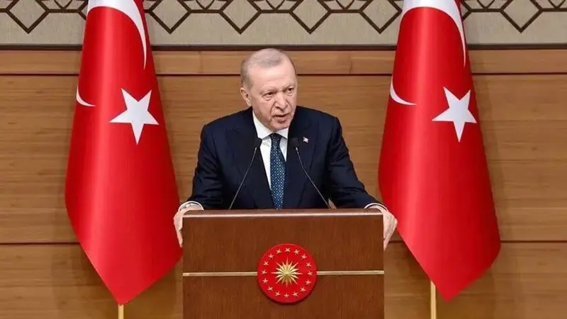 حذر من محاولات إسرائيل عرقلتها.. أردوغان يرحب بالتطورات الإيجابية في سوريا