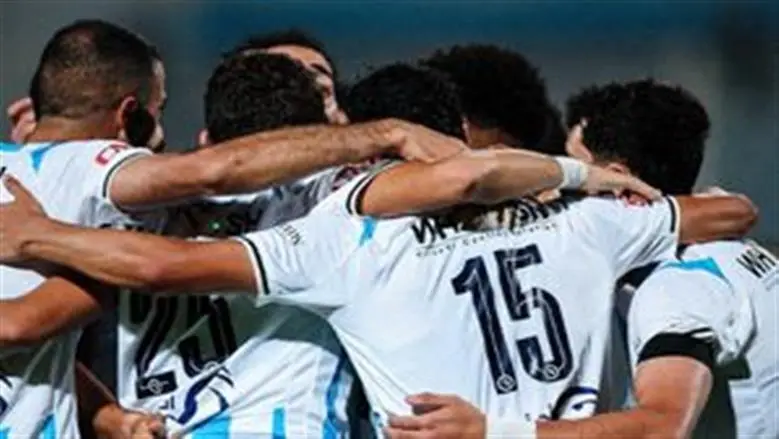 موكوينا يعلن تشكيل بيراميدز أمام المريخ بنتيو في دوري أبطال أفريقيا