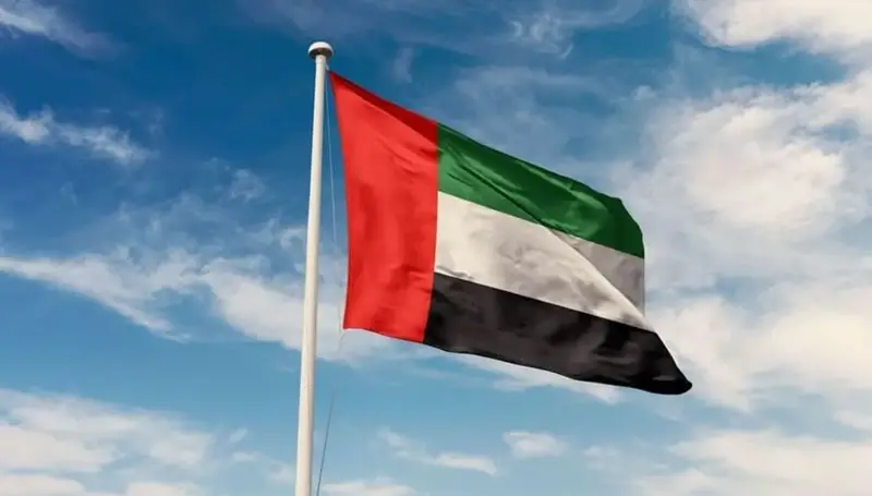 الإمارات تدين هجمات الحوثيين على مطار الملك خالد