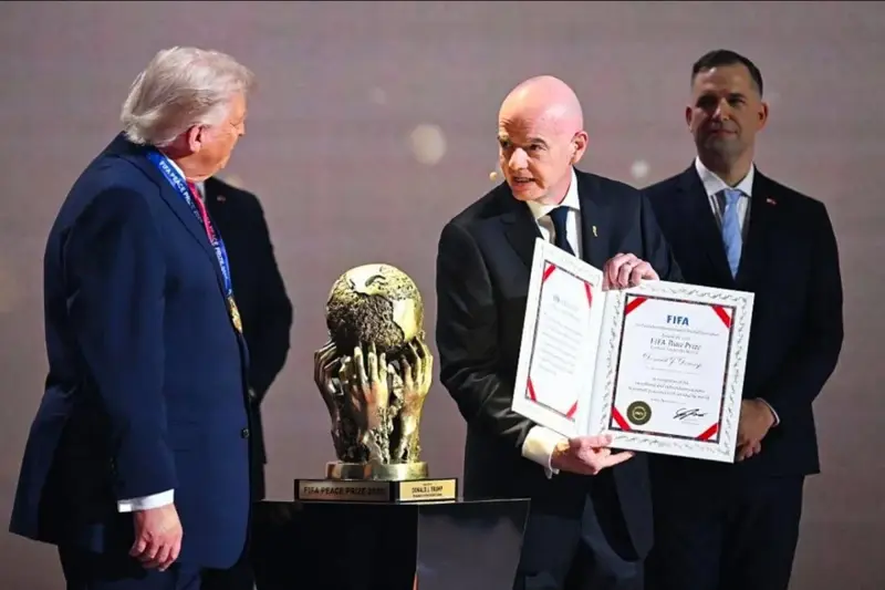 «فيفا» يدرس إلغاء جائزة السلام بعد عام واحد من منحها لترمب
