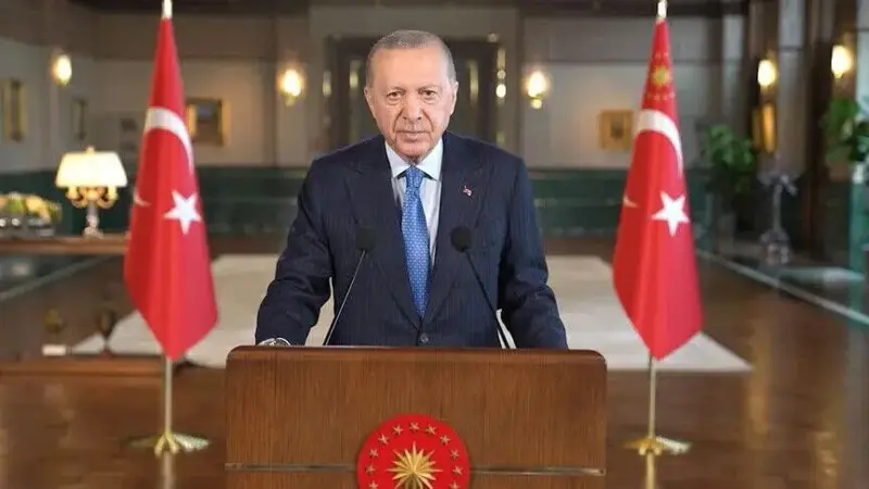 أردوغان يدين اعتداءات ميليشيا الحوثي على مطار الرياض ويؤكد تضمن بلاده مع السعودية