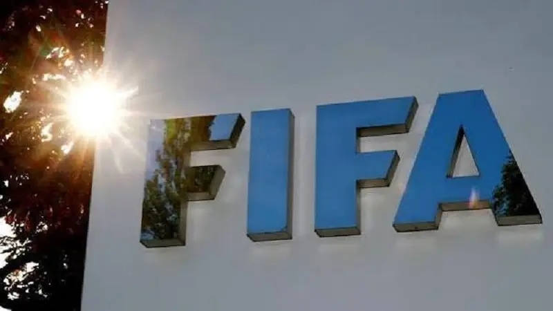 رئيس الإتحاد الفرنسي يشن هجوما عنيفا على أنفانتينو رئيس الفيفا