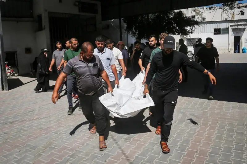 استشهاد فلسطينيين وإصابة آخرين بنيران جيش الاحتلال في قطاع غزة