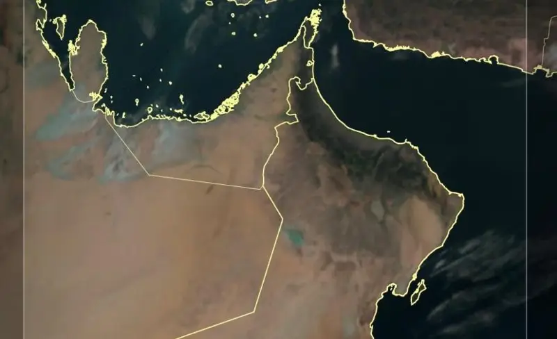 أمطار على محافظتين وسحب ركامية محتملة على جبال الحجر